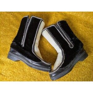 Vintage Snowland Faux Fur Shearling Winter Boots Black White Size 5